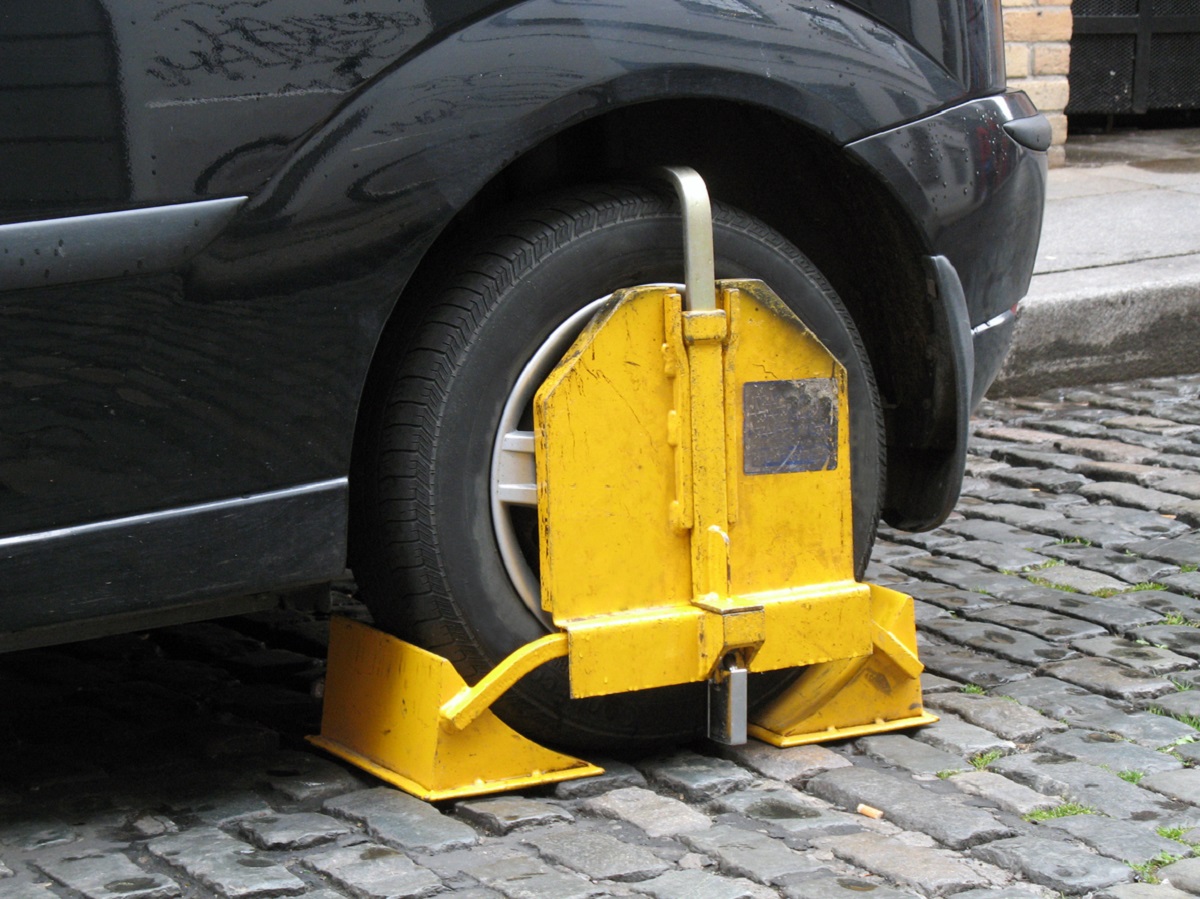 What to Do If Your Car Is Clamped and How to Get It Released